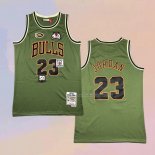 Maglia Chicago Bulls Michael Jordan NO 23 Mitchell & Ness 1997-98 Verde2